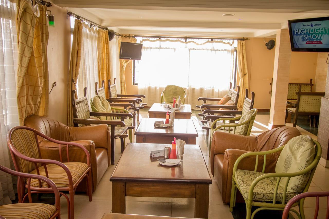 Grays Oak Hotel Athi River Buitenkant foto